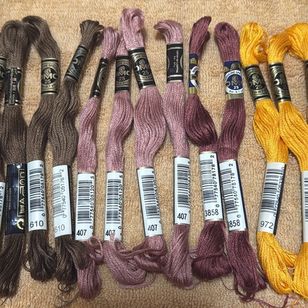 SET OF 20 DMC Assorted Embroidery Floss Set 8m/8.7 yd - Picture 4 of 9